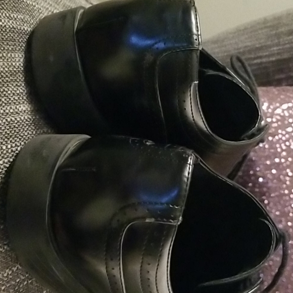 Stacey Adams black dress shoes - Picture 3 of 5